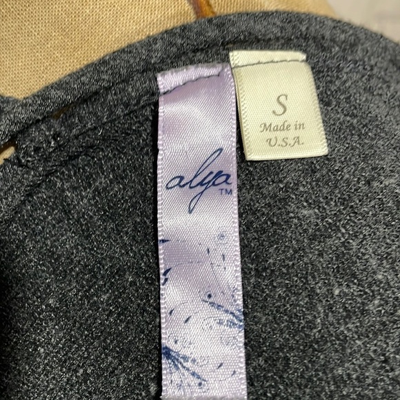 Alya Gray Dress with cross back size small - Picture 8 of 8